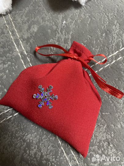 Новогодняя одежда для куклы Кена