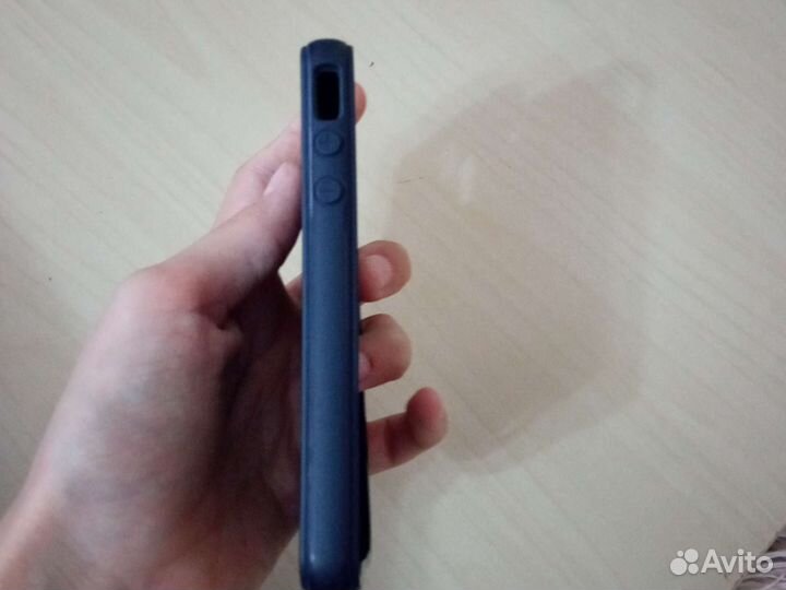 Чехол на iPhone 4