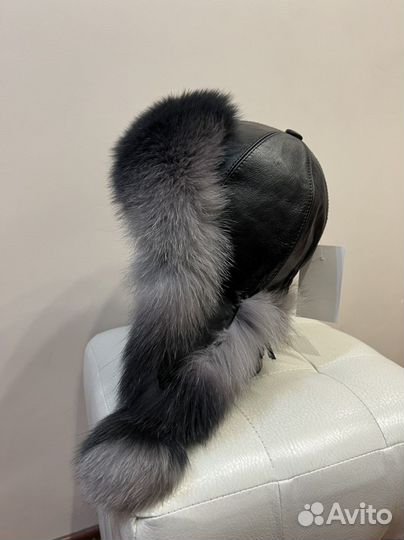 Шапка зимняя меховая женская(новая)
