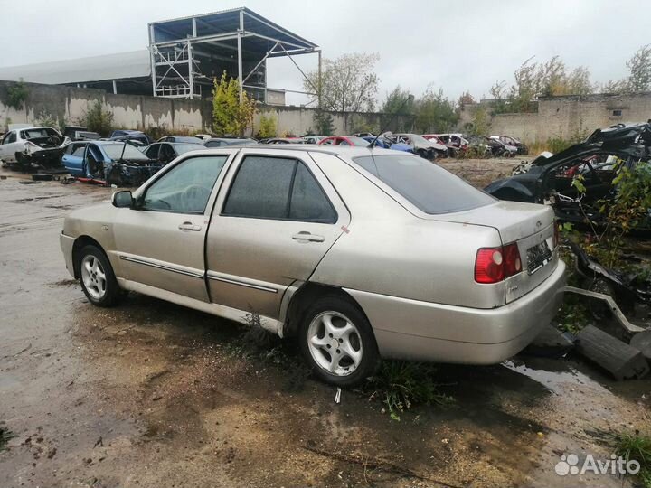 Запчасти б/у Chery Amulet A15 1,6л