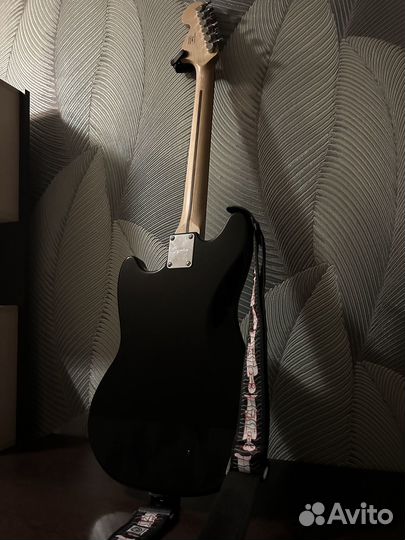 Электрогитара Fender Squier Mustang HH Обмен