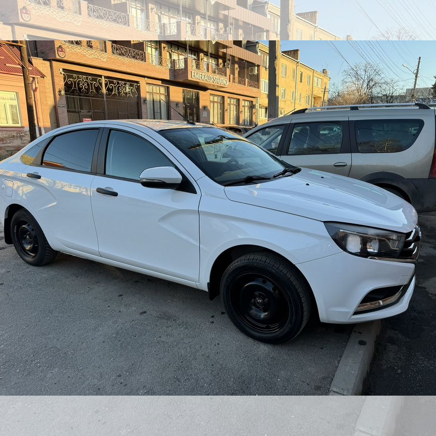 Купить 🚘 ВАЗ (LADA) Vesta с пробегом от 650 000 ₽ в