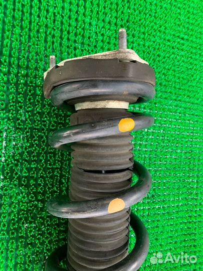 Стойка подвески прав. перед. Infiniti FX35