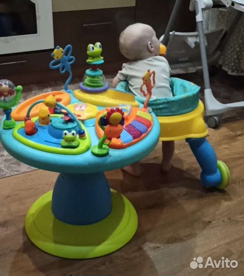 Игровой центр ходунки bright starts