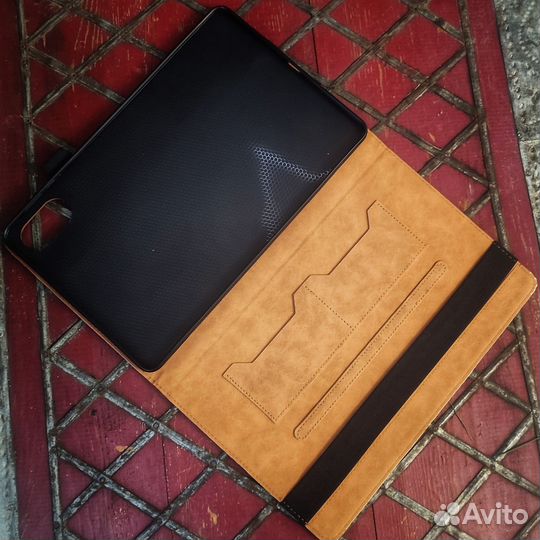 Чехол на планшет