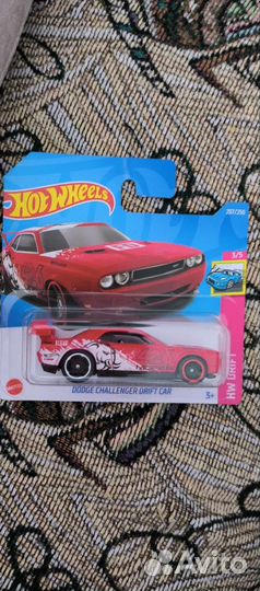 Hot wheels dodge challenger drift car