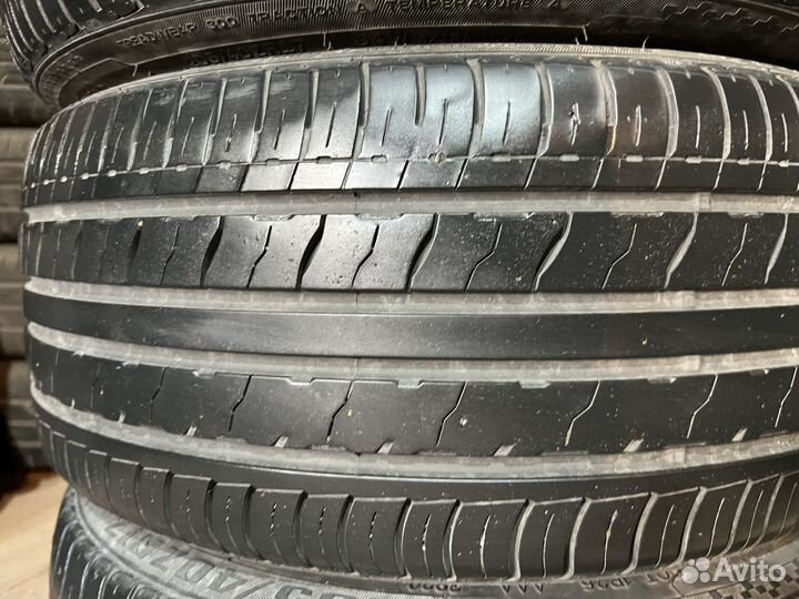 Royal Black Royal Performance 205/40 R15