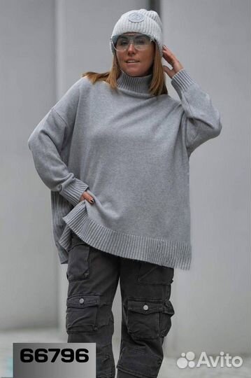 Свитер женский