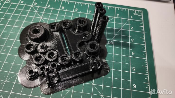 Держатель катушки с припоем