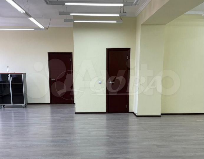 Продам офисное помещение, 104.6 м²