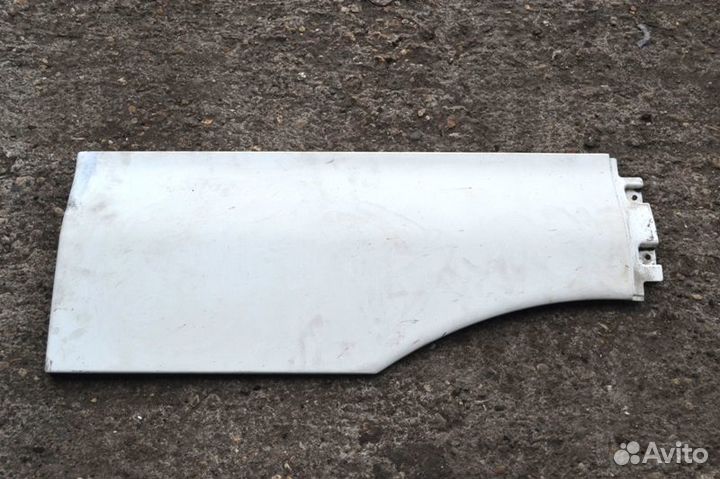 Вставка между кабиной и крылом (локер), задняя пра