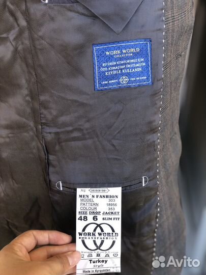 Мужской костюм тройка 48