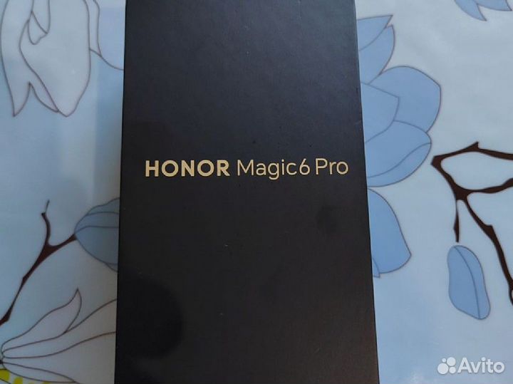 Honor мейджик 6 Pro, 12/512гб