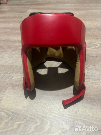 Боксерский шлем