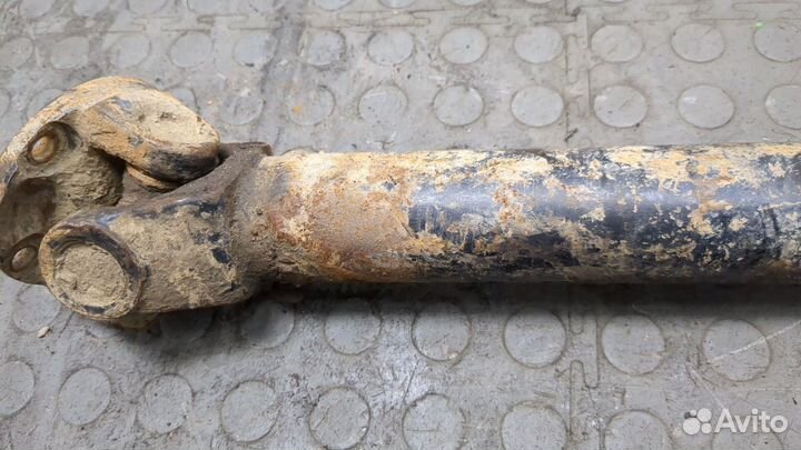 Кардан передний Suzuki Jimny