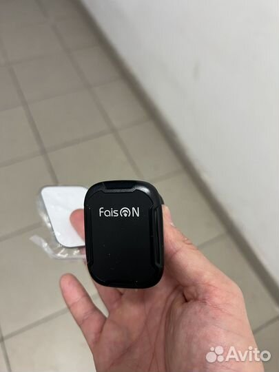 Автомобильный держатель для телефона