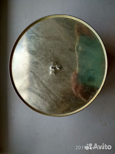 Банка времён СССР(икра-чай)