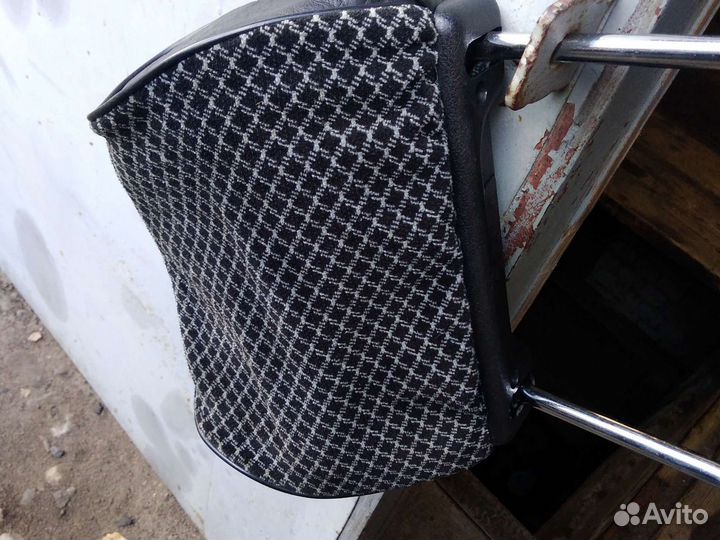 Подголовники комплект 4 штуки