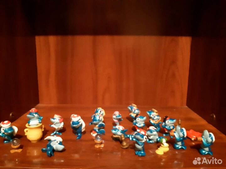 Киндеры из 90 х. Серии львы,бегемоты и другие