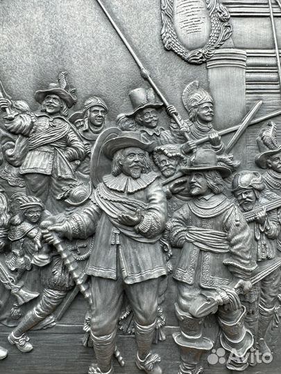 Оловянная картина 