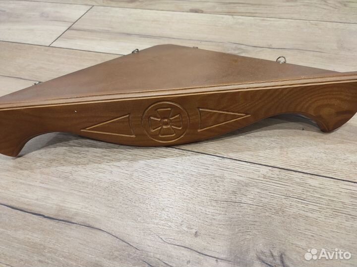 Полочка угловая