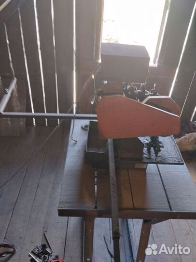 Заточной и разводной станок для ленточных пил