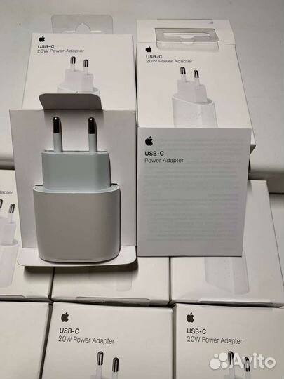 Блок питания Apple USB-C 20W