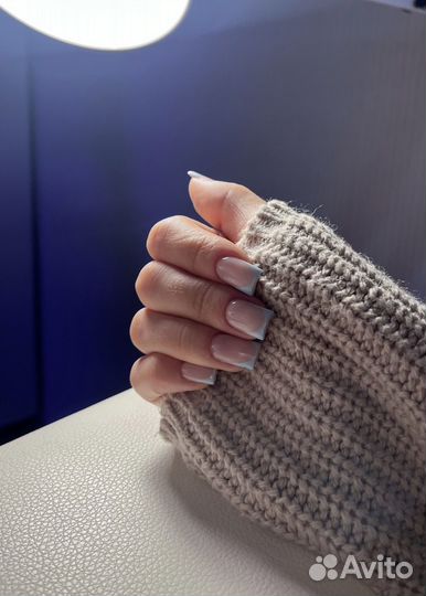 Маникюр на дому