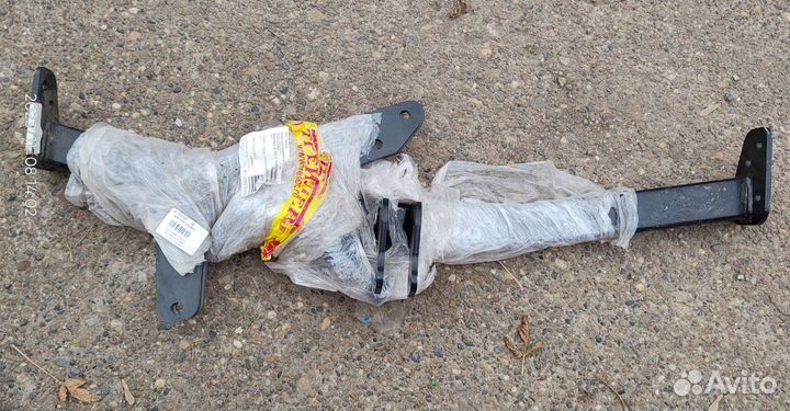 Фаркоп renault sandero