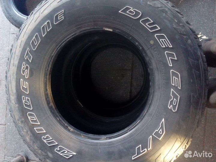 Bridgestone Dueler A/T 235/85 R16