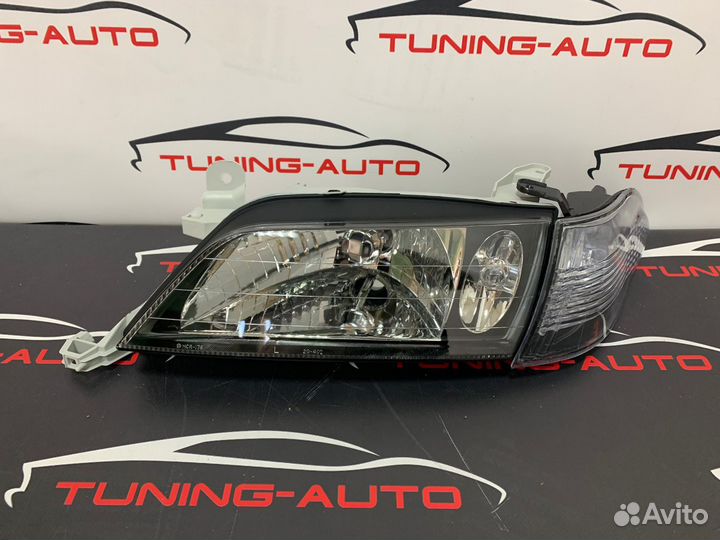 Фара Правая+Левая Toyota Carina (T210) 1998-2001 год (комплект)