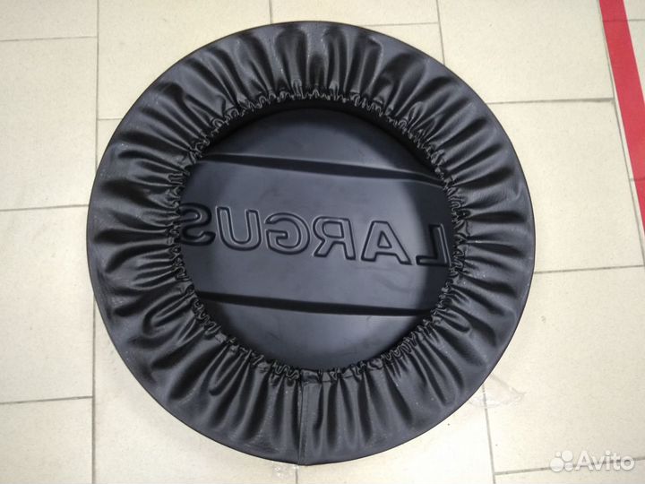 Колпак запасного колеса на Лада Ларгус Ледниковый