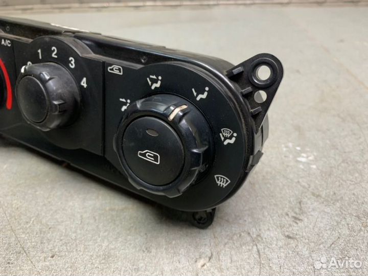 Блок управления печкой Hyundai Matrix 1 Рестайлинг