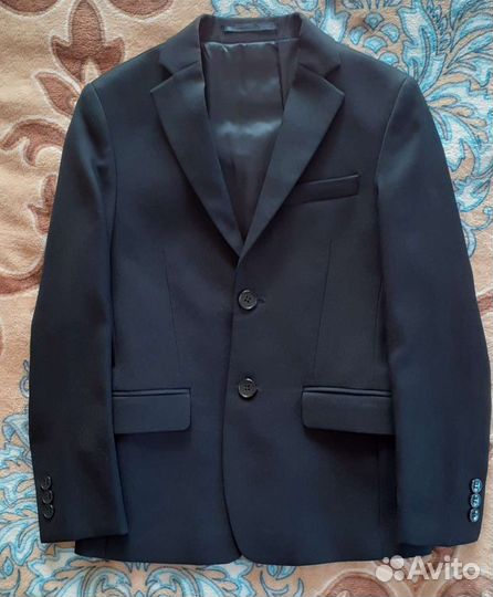 Классный пиджак р.128