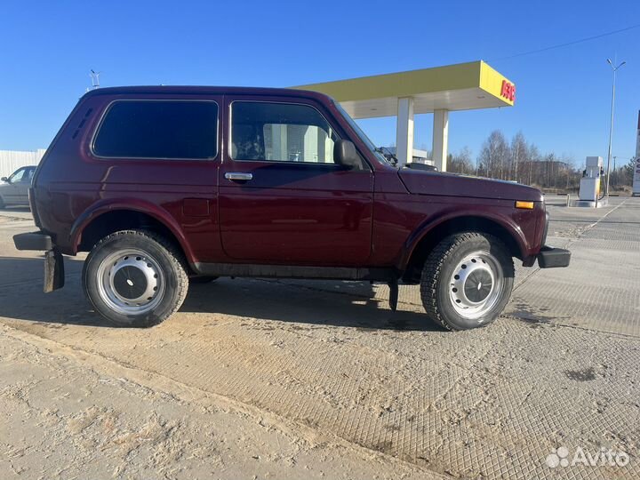 LADA 4x4 (Нива) 1.7 МТ, 2014, 63 000 км