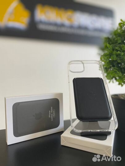 Картхолдер iPhone Leather Wallet MagSafe