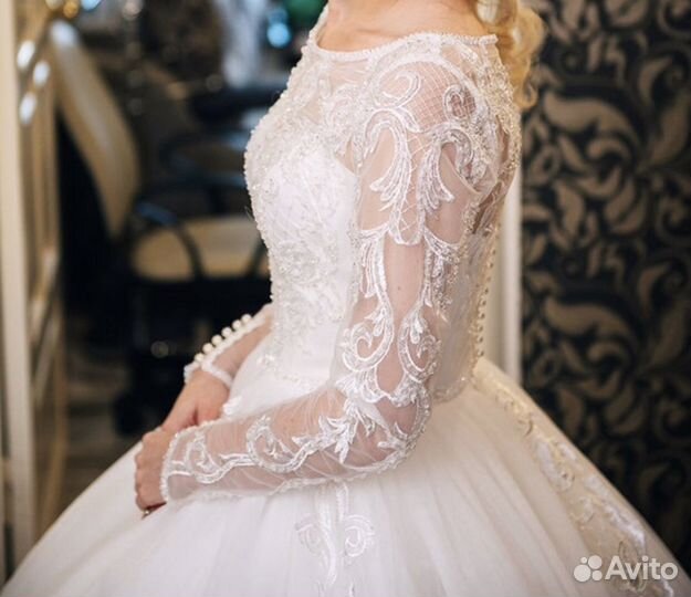 Свадебное платье