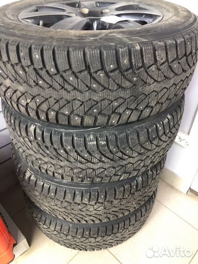 Т20 Шины Pirelli Formula Ice 235/65R17+литые диски