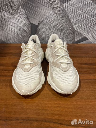 Кроссовки Adidas ozweego размер 38