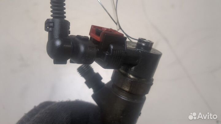 Форсунка топливная Opel Meriva 2010, 2012