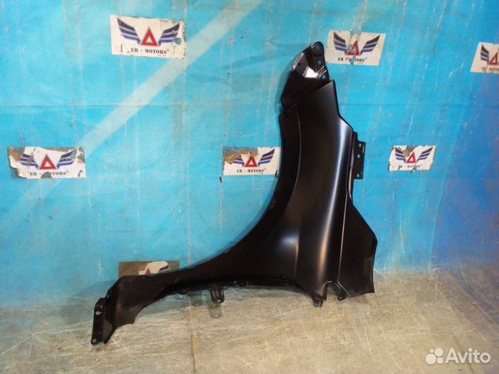Крыло переднее правое Toyota Corolla E180