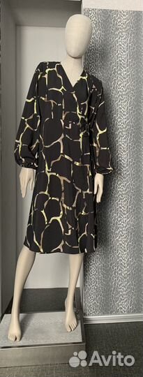 Платье b.young