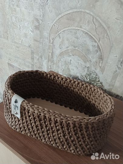 Корзинка вязаная