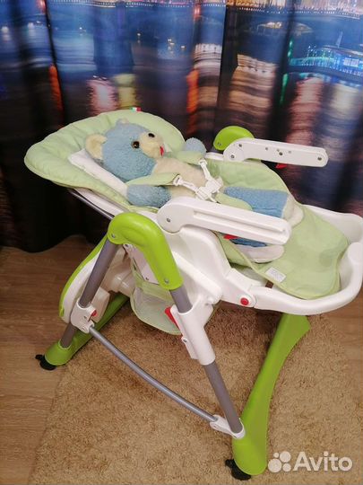 Стульчик для кормления babyton