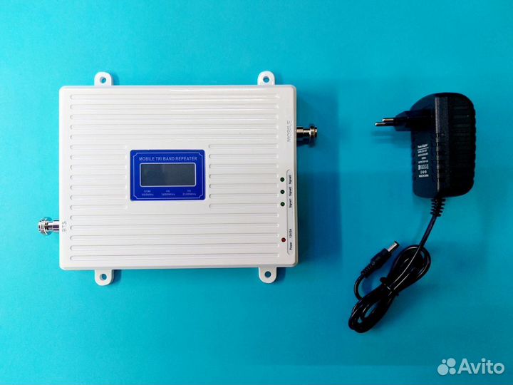 Усилитель интернета и сотовой связи три диапозона