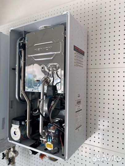 Котел газовый настенный navien