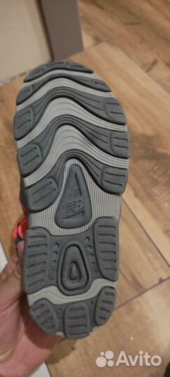 Сандали new balance