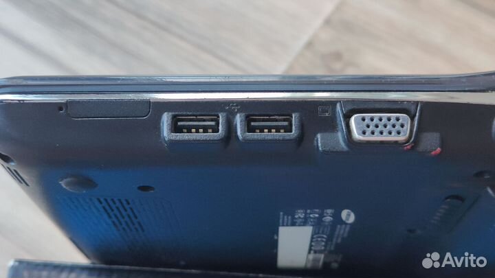 Нетбук Samsung NP-N210