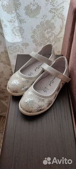 Туфли для девочки