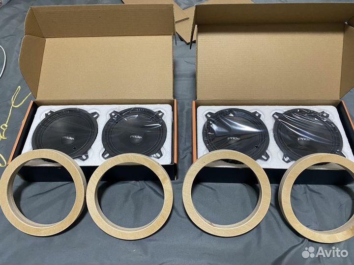 Колонки для автомобили